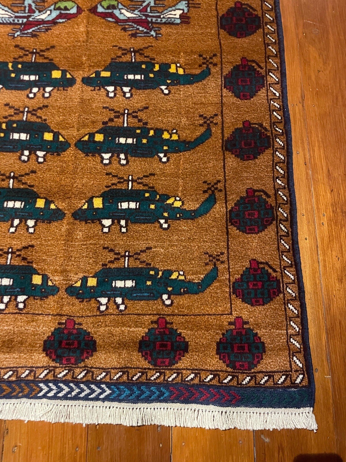 Foto 5 di 12