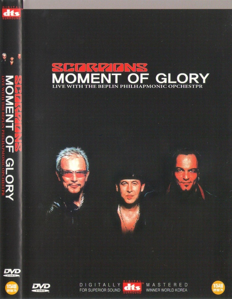 Scorpions: Moment of Glory (2001) with the Berlin