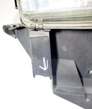 Right Headlamp Assembly Cracks On Trim See Pics OEM 97 03 Volkswagen Eurovan