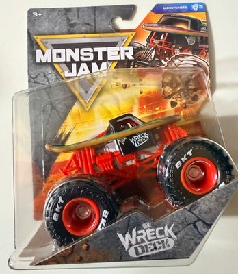 Monster Jam 2026 Series 45 COMPLETE Set of 10 with CHASE 1/64