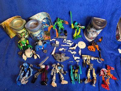Vintage Lego Bionicle Lot 11+ figure 8562 Gahlok Lehvak Transformer Robot Kurahk