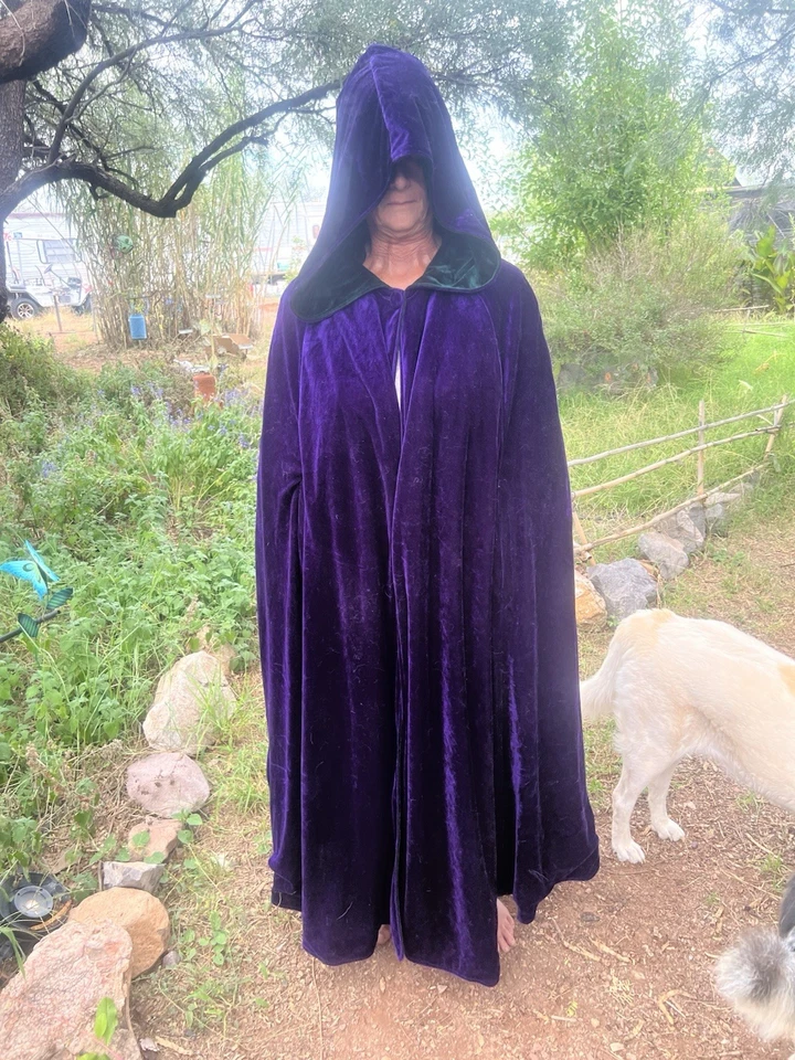 Purple/Green Reversable Crushed Velvet Winter Cloak - Image 3 of 4