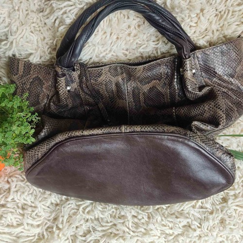 Coccinelle genuine cow leather big Italian handbag Brown snake style embossed - Picture 12 of 17