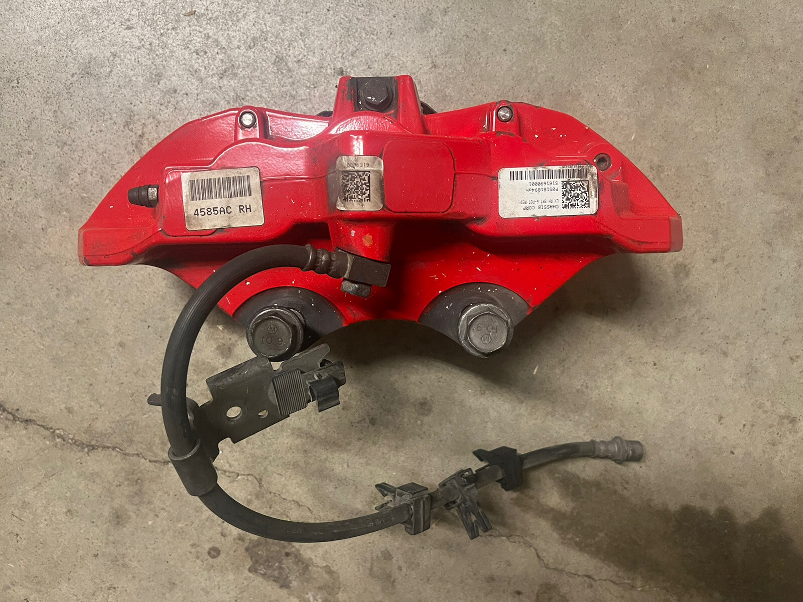 1523 Brembo 6 Piston Brake Calipers Challenger Charger Hellcat Redeye