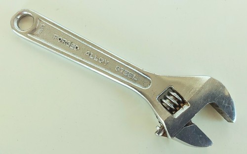 6" Pro Series Heavy Duty Adjustable Wrench - Industrial Forged Alloy Steel, USD - Bild 8 von 8