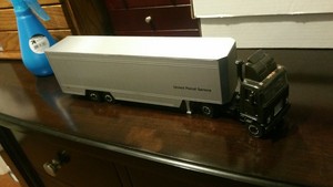 Ups Feeder Truck 1 42 Scale Cab Hauler Diecast Employee Promo