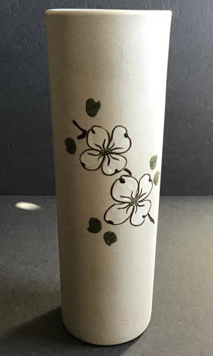 Vintage Pigeon Forge Pottery Tennessee Blue Glaze Interior 10in Dogwood Flowers