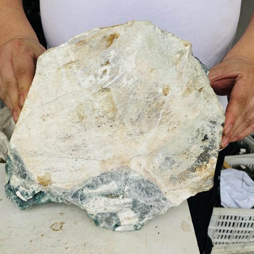 Raro esemplare di quarzo calcite fluorite cubo verde chiaro naturale 7100 g - Foto 15 di 15