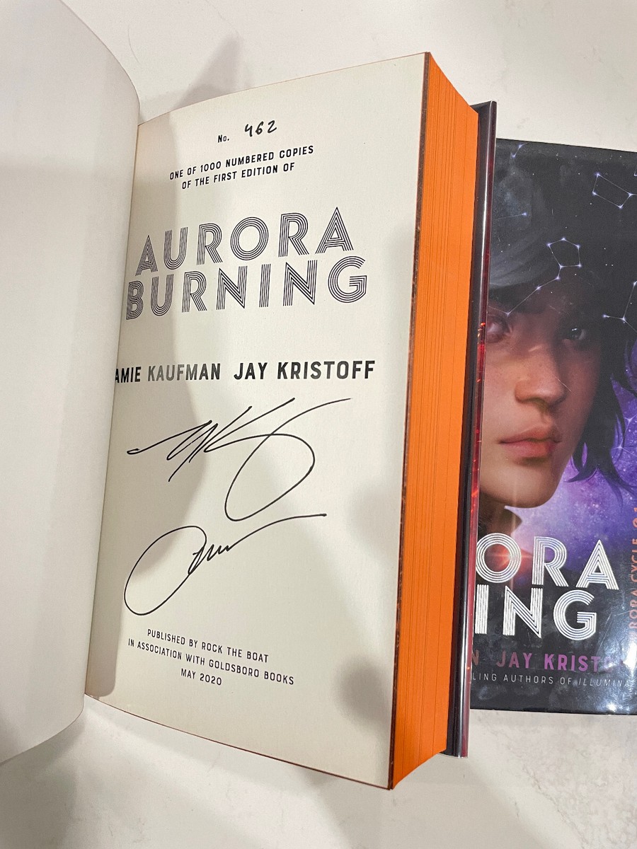 洋書 Aurora Rising and Aurora Burning set The Aurora Cycle Series 3 Books Collection Set (Aurora