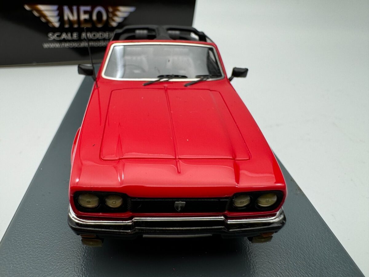 Neo 1/43 Reliant Scimitar GTC 1982 Red #135 | eBay
