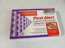 1995 BRK Brands First Alert Plug-in Carbon Monoxide Detector w/ silencer Unused