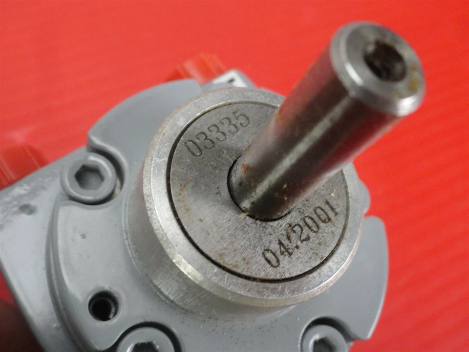 INGERSOL RAND - 651100 MEZCLADOR, Motor MRV003AL Sin Lubricante Multi-Faleta y Piezas (NUEVO) Foto 4 de 4