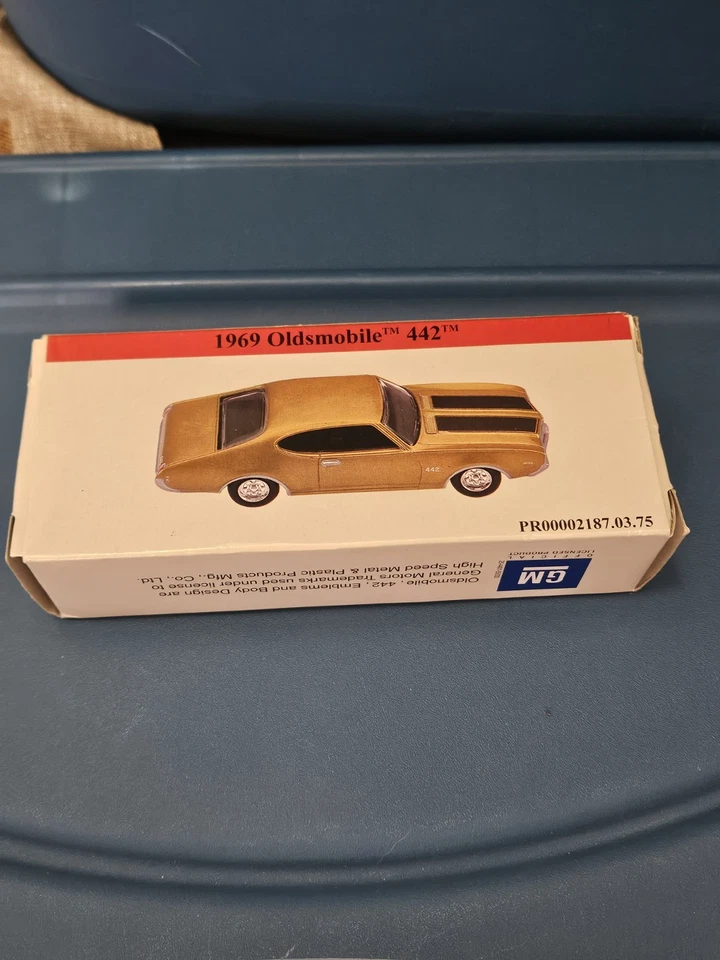 Oldsmobile 442 1969 nuevo/en caja 01 lectores digest alta velocidad 1:64 excelente estado Foto 2 de 4