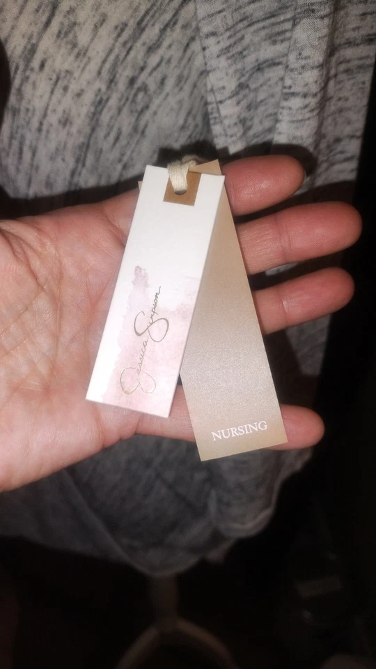 NWT Jessica Simpson Maternity Faux Wrap SOFT Nursing Shirt Top Size M - Image 4 of 4