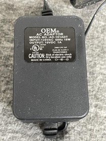 Nintendo NES-001 Console Japan 2 Controllers Game Genie Cables Tested