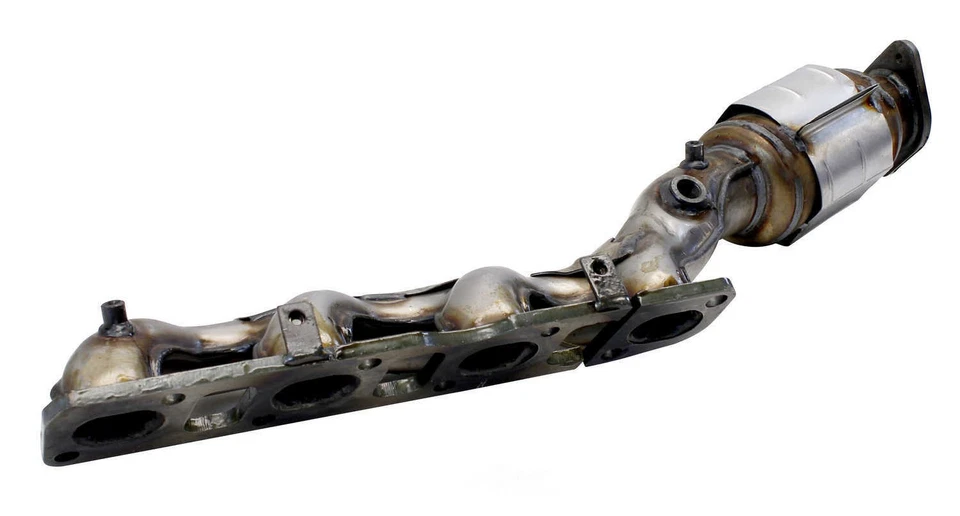 Catalytic Converter with Integrated Exhaust Manifold Eastern Mfg 40638 - Image 3 of 3