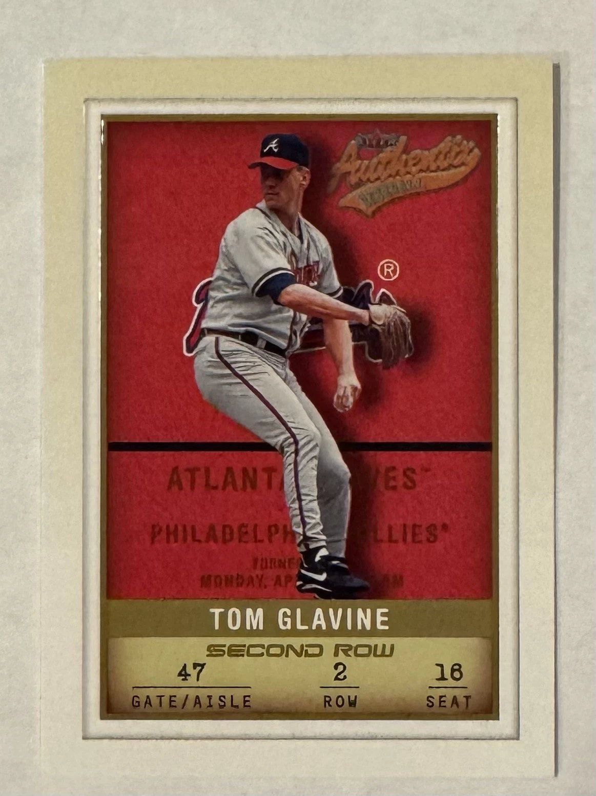 Tom Glavine trading card