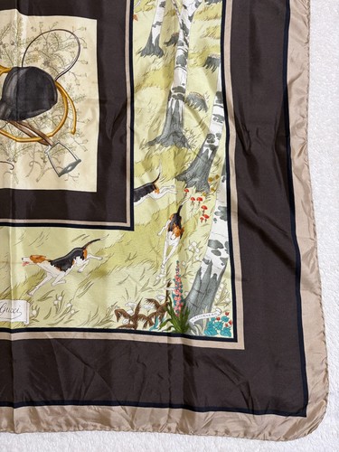 GUCCI Silk Scarf 33" Beige Brown Equestrian Hunting Scene Dogs Horse Square - Picture 5 of 21