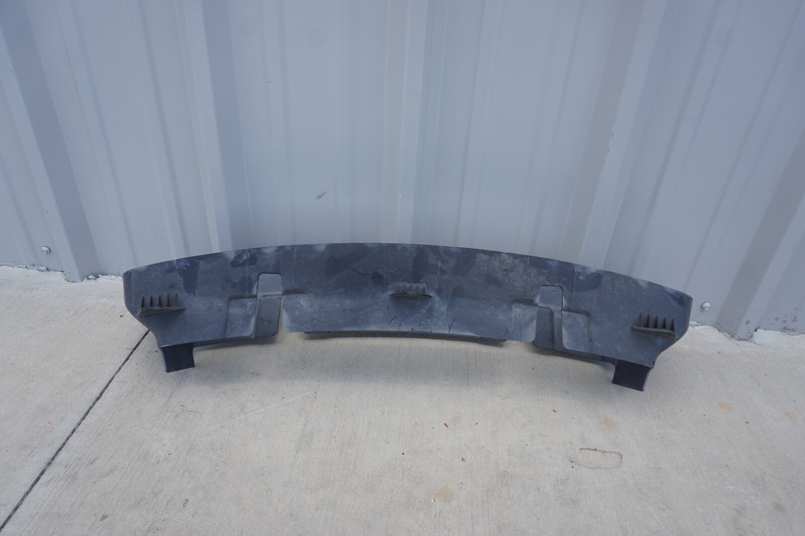 14-20 Maserati Ghibli M157 Radiator Support Air Guide Deflector Baffle OEM