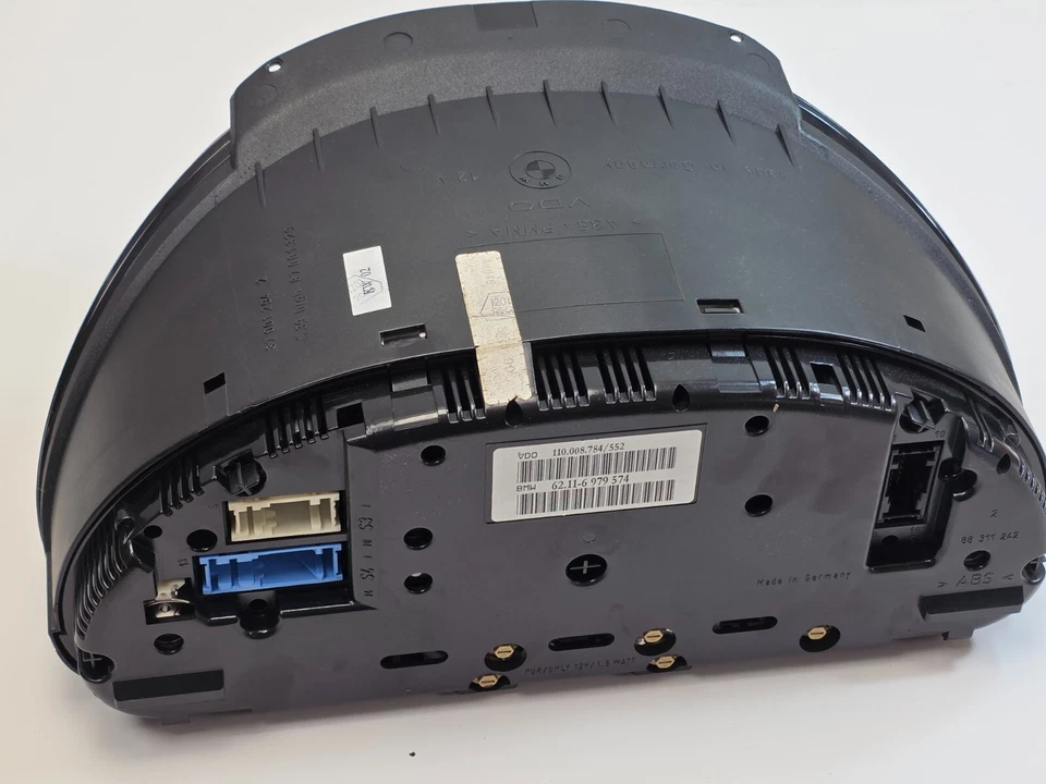 2004-2006 BMW E53 X5 4.8IS SPEEDOMETER INSTRUMENT CLUSTER Canadian KM/h kilomete - Image 3 of 4