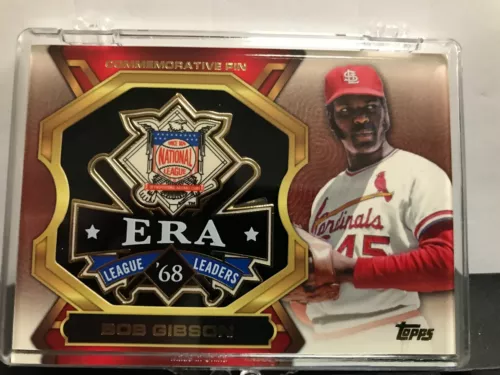 2013 Topps Commemorative League Leaders Pin St Louis Cardinals Bob Gibson LLP-BG