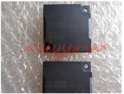 1PCS New OMRON V680S-D2KF67M
