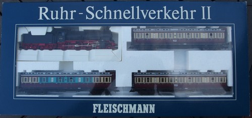 Fleischmann H0 Zugset 4888 „Der Ruhr-Schnellverkehr II“ in OVP, „Neu“ | Zustand: Neu