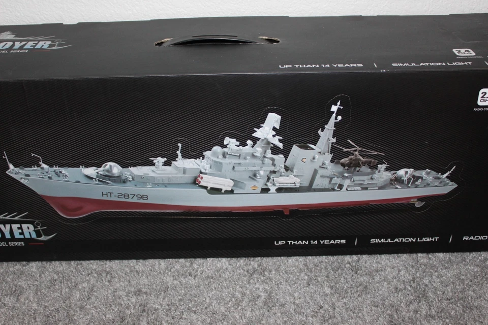 Heng Tai Remote Control Destroyer Boat HT-2879B 1:275 Scale RC with Remote Teste - Image 3 of 4