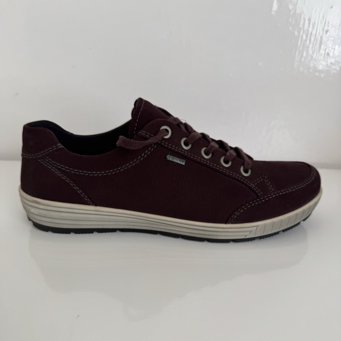 Zapatillas mujer Ara Gore-Tex cuero nobuk rojo borgoña talla 39 UK 6 nuevas