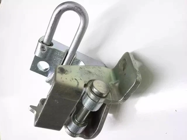 Dobradiça inferior genuína Volkswagen 1K0-831-411-Q - Imagem 4 de 4