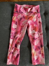 Athleta Ultimate Stash II Capri Crop Leggings Painted Energy Coral Medium