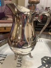 Vintage Wm. Rogers #817 Silver Plated Beverage Water Pitcher with Ice Guard