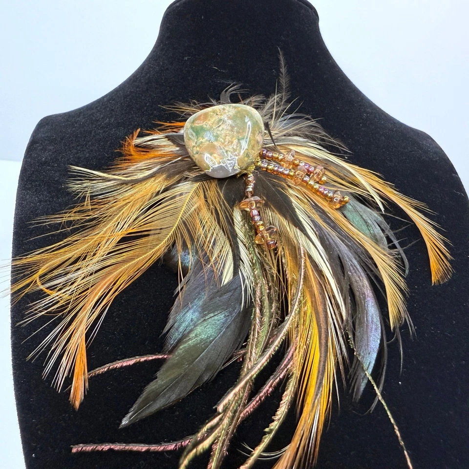 Broche Pluma Prendedor Magnético con Piedra Ágata y Cuentas de Vidrio Tono Ámbar 5 pulgadas Foto 2 de 4