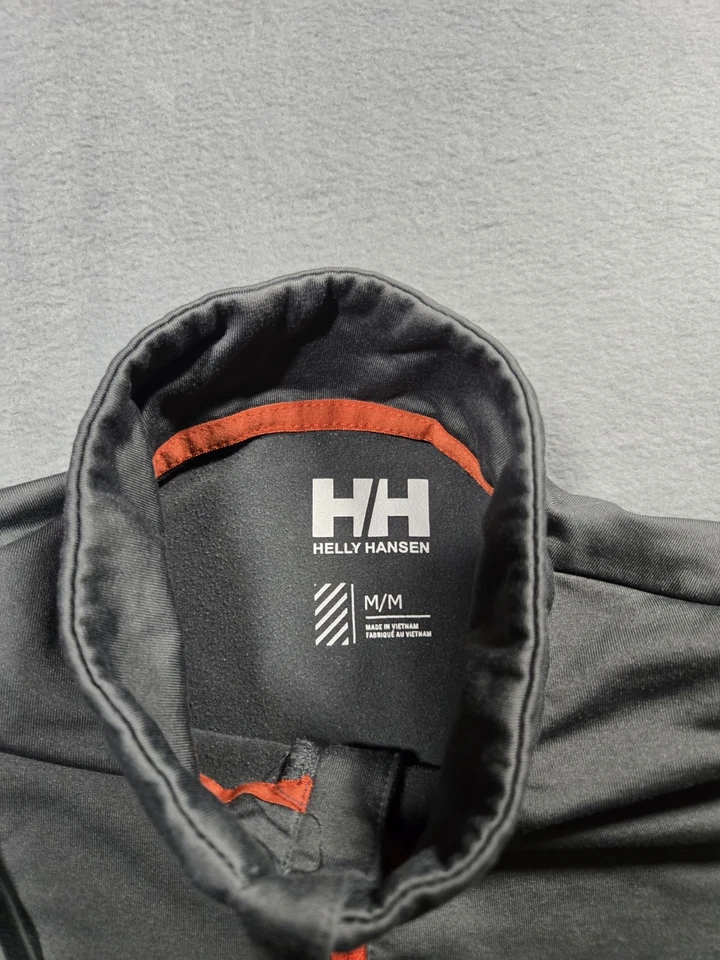 Helly Hansen 1/4 Fleece Lined Pullover - Mens Size Medium - Gray Long Sleeve - Image 2 of 4