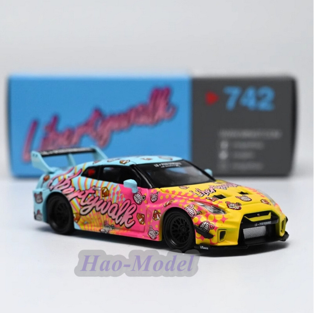 MINIGT 1:64 LB-Silhouette WORKS GT 35GT RR LBWK Model Car