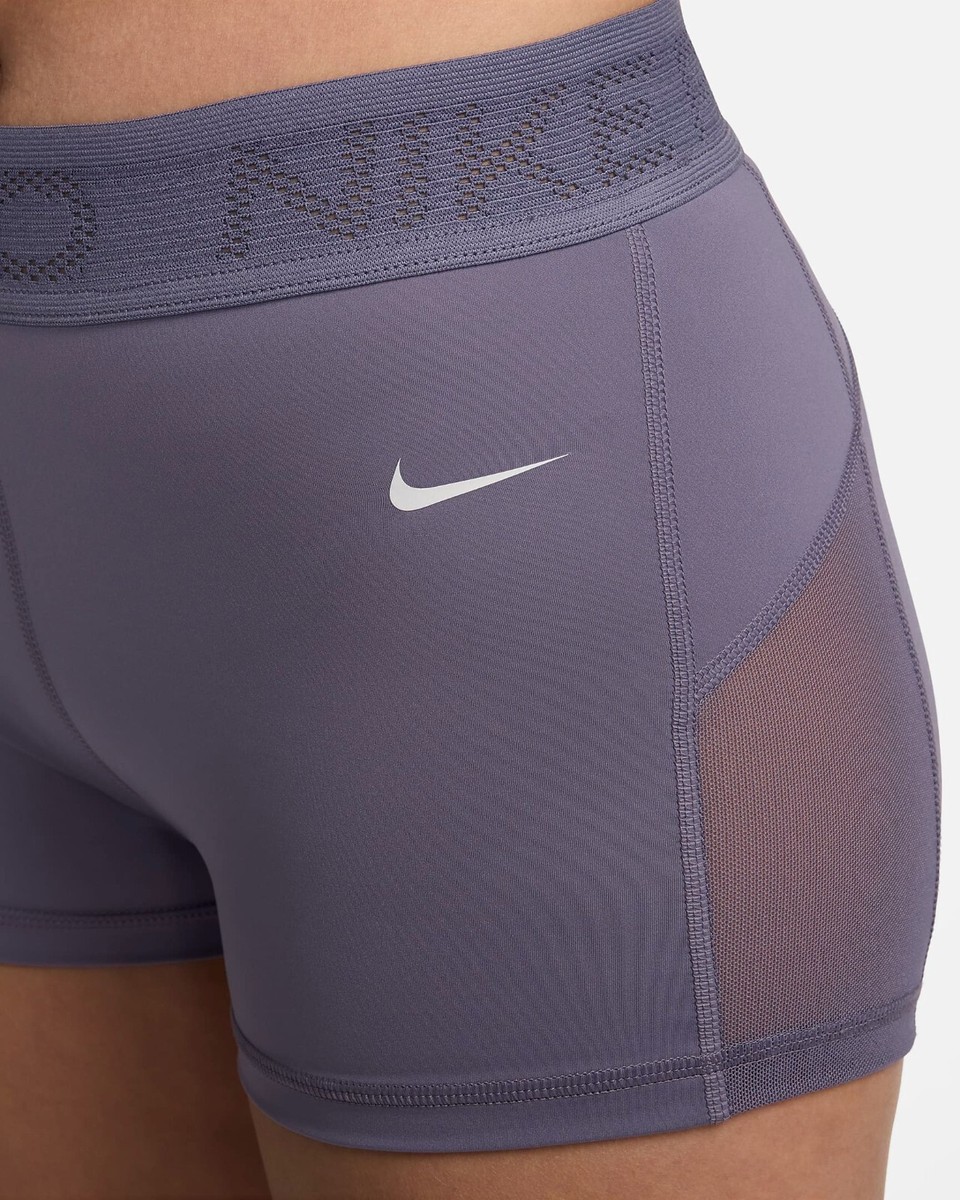 Nike Pro Women's Mid-Rise 3