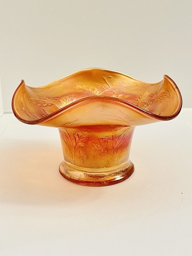 ANTIQUE DUGAN Circle Scroll CARNIVAL GLASS Hat Amethyst Beautiful Iridescence - Picture 5 of 13