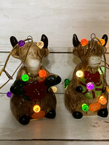 CWI Christmas Decor - Ceramic Lighted Highland Cow Figurines 3pc Set - 第 7/9 張圖片