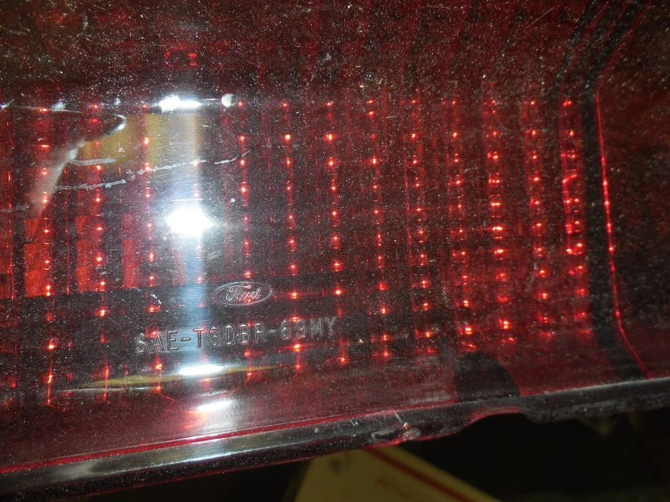 NOS 1968 Mercury Montclair Park Lane Marquis Tail Lamp Lens LH C8MY-13451-A - Image 2 of 3