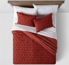 New Threshold 7-Piece King Jacquard Comforter  Sheet Set - Terra Cotta