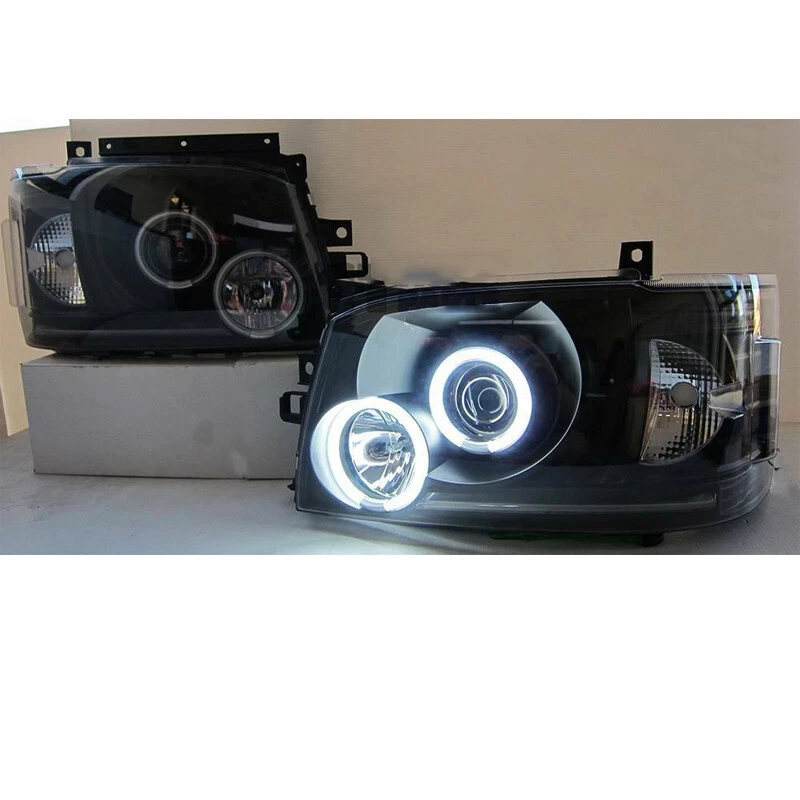 1Pair Black CCFL Angel Eyes Projector Headlights For 2004-2010 Toyota Hiace Van - Image 2 of 2