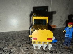 Lego City Traffic Set 7242 Street Sweeper Complete