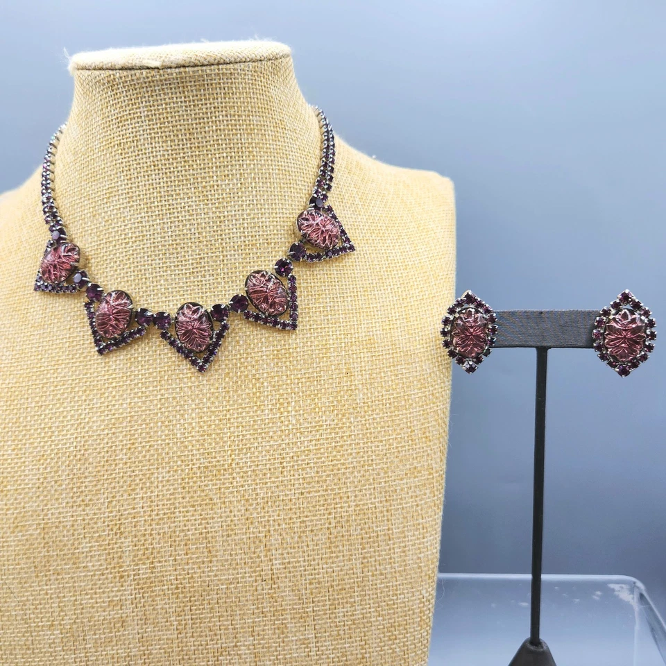 Vintage Purple Reversed Carved Art Glass Cab Rhinestone Necklace 15" & Earrings - Image 2 of 4