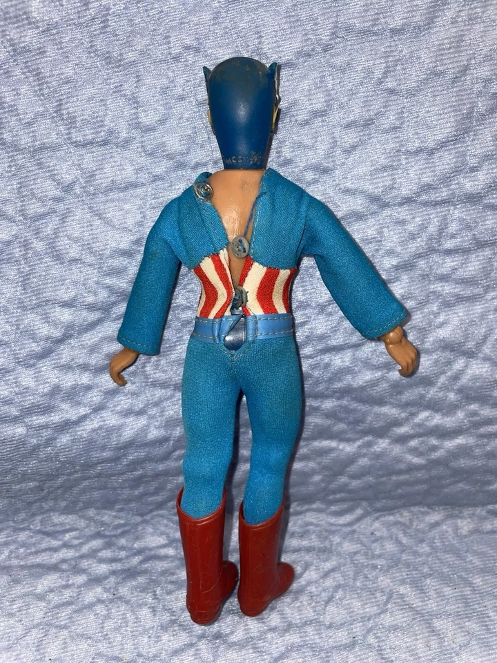 Mego Captain America Vintage 1970’s 8” Action Figure Nice - Image 2 of 3