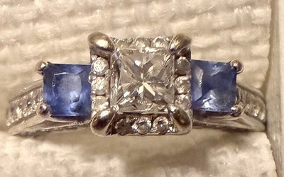 Vera Wang LOVE Diamond Engagement Ring 14K WG Blue Sapphire Size 5 w/ Reciept