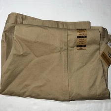 Dockers Men's Khaki D3 Classic Fit Flat Front Men’s Pant Size 36x29