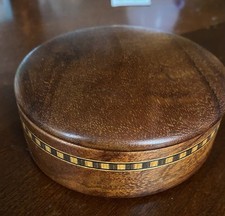 Hawaiian Koa box. Signed T. Stoudt. Box with cover.