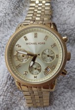 Michael Kors Women MK5676 Gold Tone Quartz watch- new in box new battery
