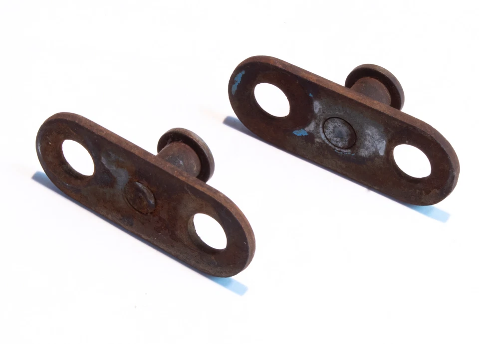 Стойка ударника задней двери International Harvester 1958–1968 Travelall - Изображение 2 из 2