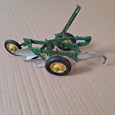 Tru Scale John Deere 2-Bottom Plow made In USA 1940's? One